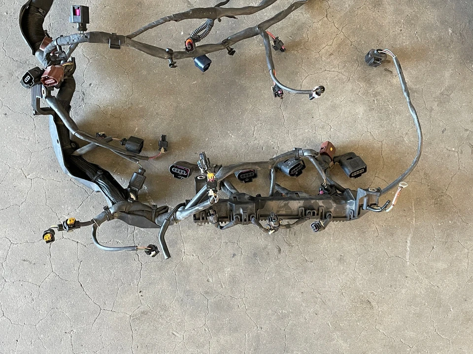 Conjunto de chicote de fios de motor Audi S7 2012-2015 4.0L 1537 fabricante de equipamento original - Imagem 2 de 4