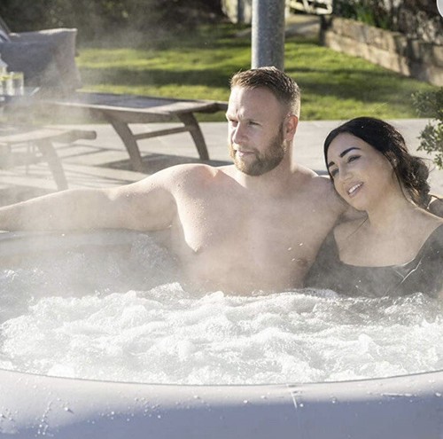 BRAND NEW - Lay Z Spa paris 6 Person Hot Tub 2year warranty RRP: 649 - Picture 3 of 6