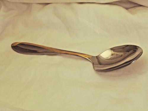 Oneida Golden Camber 1 Oval Soup Spoon Stainless Gold Accent benefits charity - Picture 9 of 12