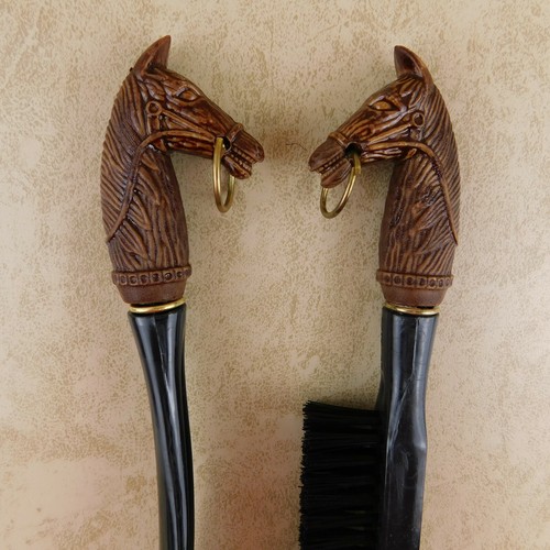 Vtg Tie Rack-Wall Plaque BRUSH-n-SHOEHORN 3 Piece set, #5400, Hong Kong Boxed - Picture 3 of 10