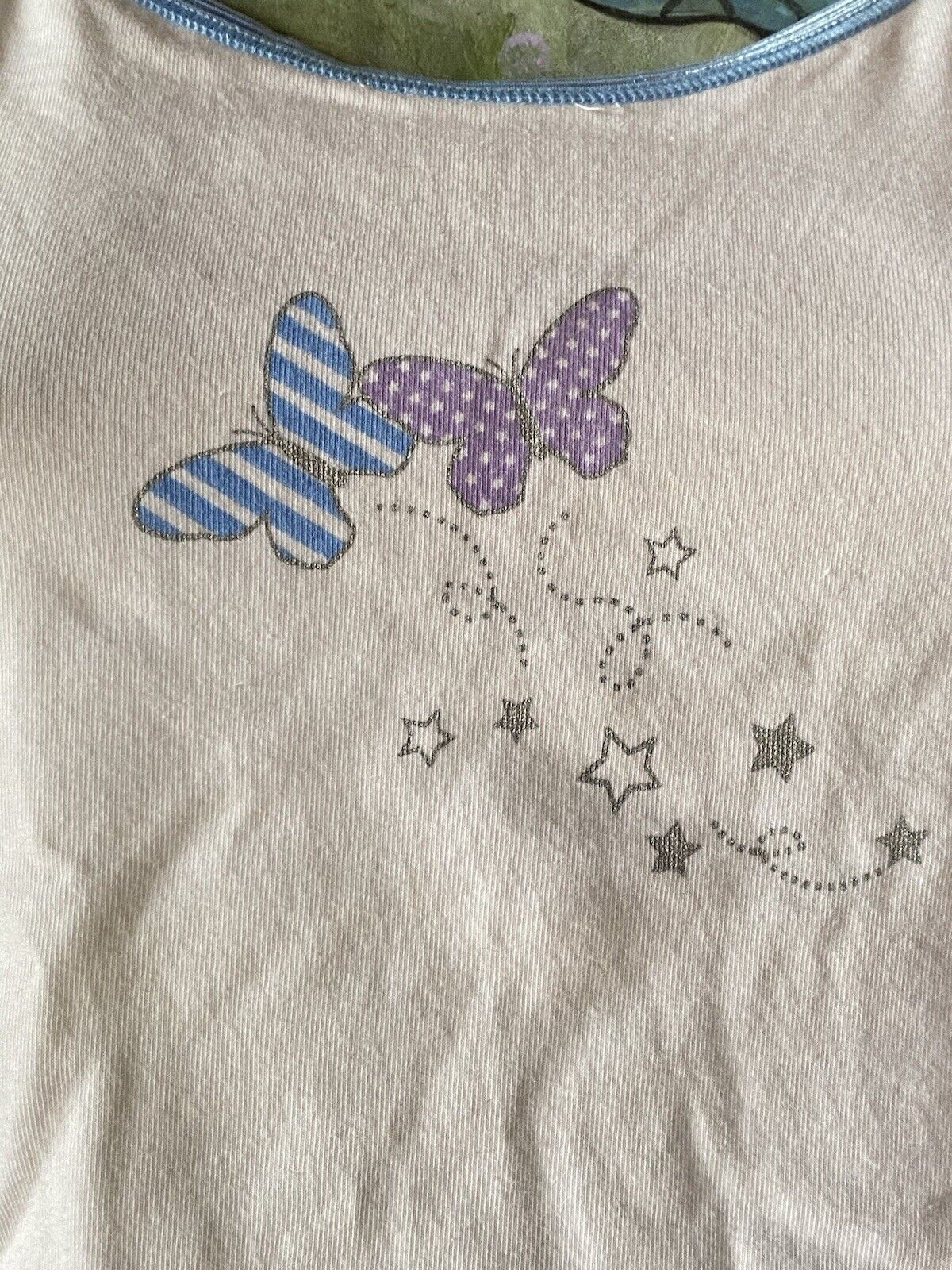 Picture 2 of 5
