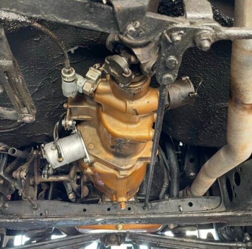 1951 Hudson Hornet - 4 DOOR SEDAN - COMPLETELY RESTORED - - Picture 11 of 22