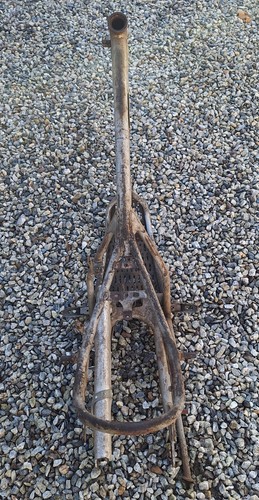 Bultaco Model 188 Alpina 350 Frame with Swingarm , Good start for restoration! - Picture 3 of 8