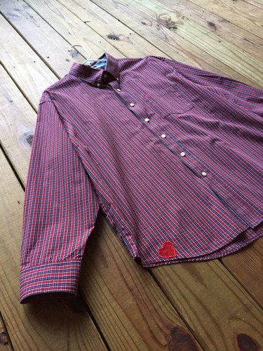 IZOD Men's XL red plaid long sleeve button up collared shirt with heart patch - Picture 4 of 12