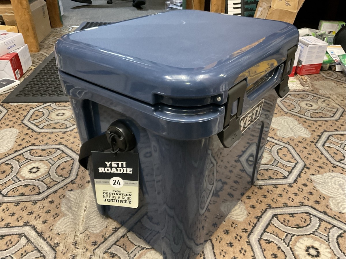 Yeti Roadie 24 Hard Cooler - Navy Blue BRAND NEW IN BOX | eBay