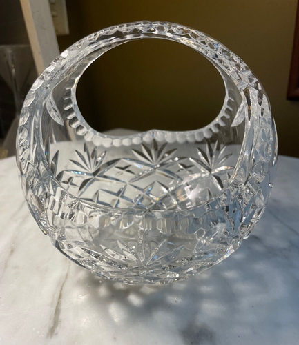 Cesta de cristal vintage de vidrio cortado con cristal de plomo transparente de 5,5 pulgadas Cesta de novia - Imagen 1 de 7