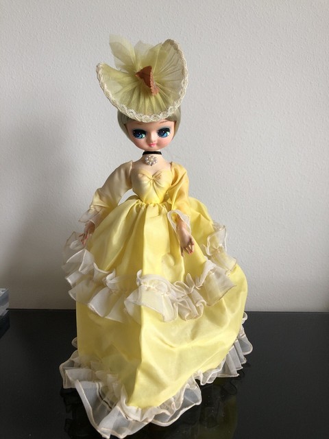 bradley big eyed dolls