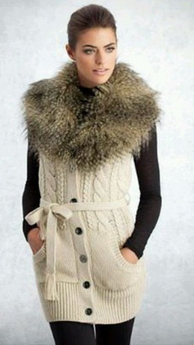 GUESS BY MARCIANO" Wool" Beige Cable Fur Vest cardigan 💕💖 - Picture 3 of 3