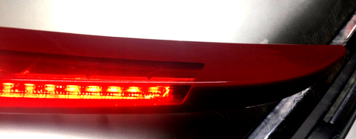 2014 Cadillac XTS 3rd Brake Light Assembly ID 20874086 OEM USED TESTED #33 - Picture 5 of 11