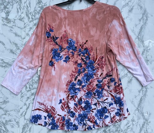 JM Collection 1X Cotton Candy CB Floral Print 3/4 Sleeve Top - Picture 2 of 7