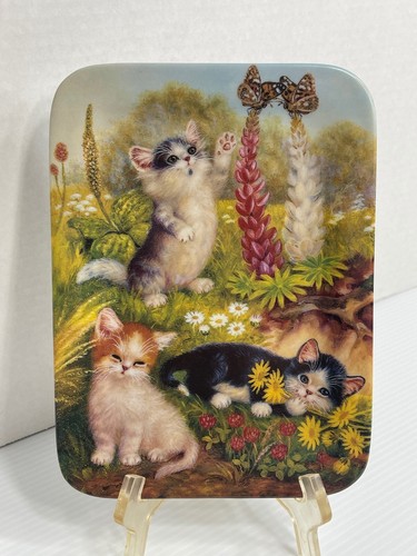 "Was Flattert denn da in der Luft?" Deutsche Katze Sammelteller (8,5") Bradford