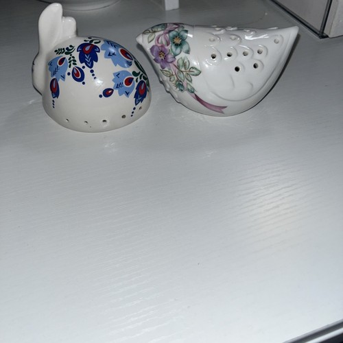 Vintage Elizabeth Arden Dove and Bunny Potpourri Holder Made In Japan - Picture 3 of 7