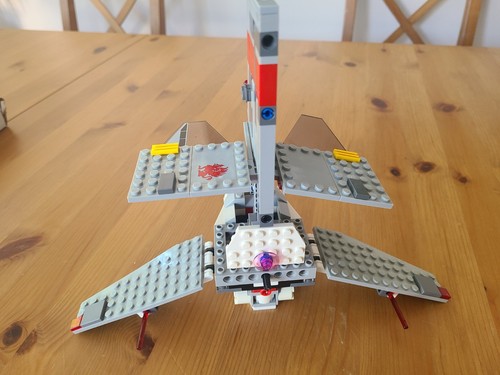 LEGO Star Wars: T-16 Skyhopper (75081) Complete with Manuals - no Box. - Picture 8 of 8