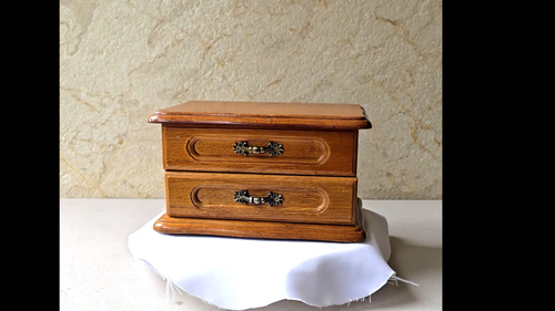 VTG Jewellery Box Queensland Maple Fully Fitted - Mirror Lift Up Lid + Drawer - Video 1 of 1