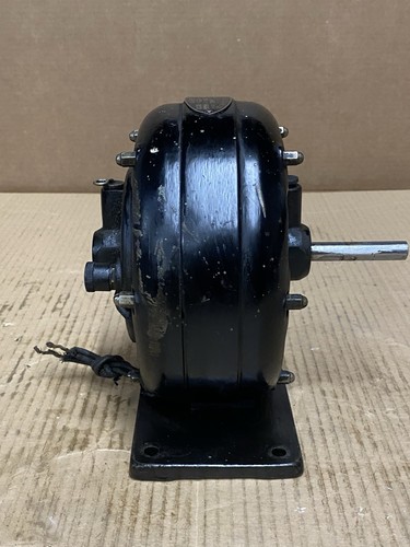 Vintage Holtzer Cabot Pancake Electric Motor 110v 1/8 hp Runs - Picture 7 of 12