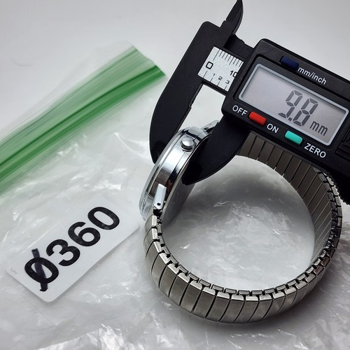 VINTAGE TIMEX INDIGLO Classic Silver Tone WR 30M Analog MEN'S WATCH - Picture 10 of 10