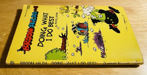 Vintage BROOM HILDA Doing What I Do Best Paperback Russell Meyers Fawcett 1984 - Foto 2 di 4