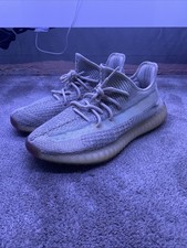 Yeezy Boost 350 V2 Citrin Non-Reflective Size 11.5 (NO BOX) (PRE OWNED)
