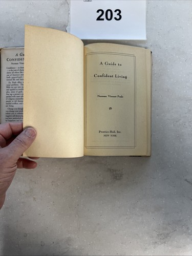 A Guide To Confident Living by Norman Vincent Peale / 1948 Hardcover 4th Print - Imagen 4 de 12