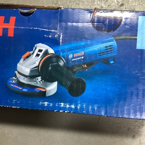 Amoladora angular BOSCH GWS10-450PD 4 1/2" VELOCIDAD 11.000 RPM 10 amperios TOTALMENTE NUEVA - Imagen 3 de 5