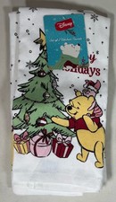 NEW Disney Christmas Classic Winnie The Pooh Kitchen Hand Towels Set Of 2