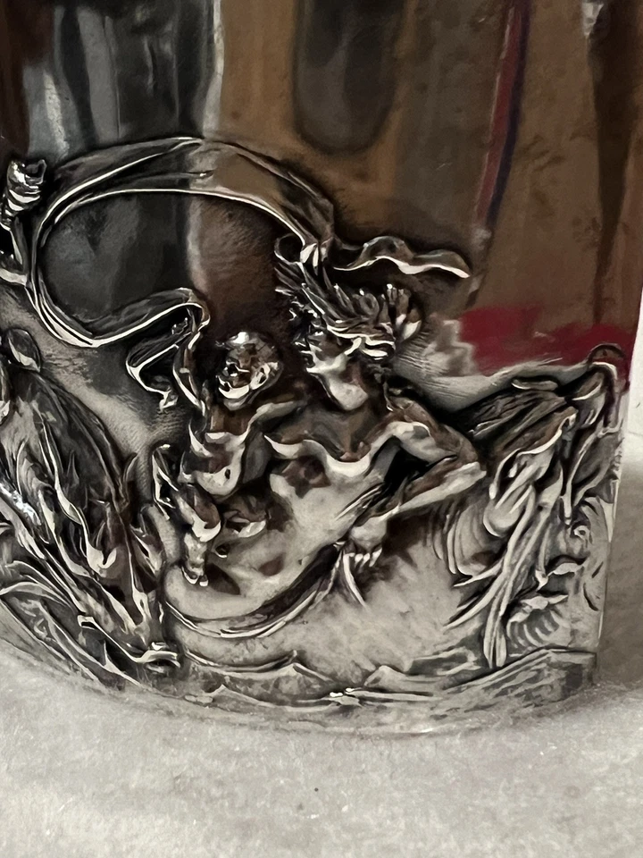 Antiguo carrito de té inglés de plata esterlina en relieve figurativo desnudo de Nathan & Hayes Foto 4 de 4