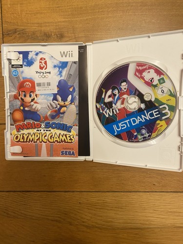 Just Dance 3 (Nintendo Wii, 2011) - Complete with Manual Vgc - Picture 2 of 2