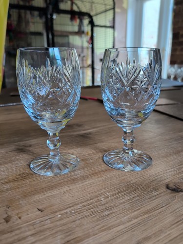 2 x Webb Corbett Crystal Wine Glasses Hold Approx 275ml
