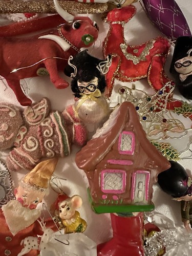 Very Shabby Vintage Christmas Tree Ornaments Plastic Felt  AS IS Fix It Lot #2 - Picture 5 of 6