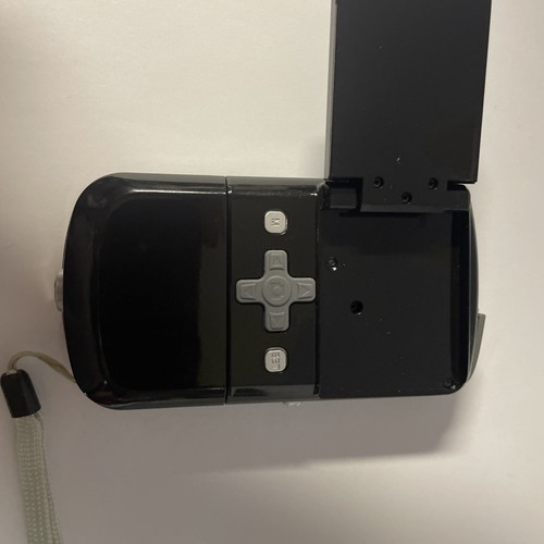 Vivitar DVR-610 Camcorder -  Black - Picture 4 of 13