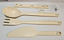 Vintage Tupperware 3pc Utensil set