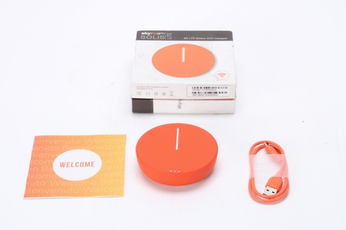 Solis Skyroam Solis Lite 4G LTE Global WiFi Hotspot With Manual and USB-C Cable - 第 1/6 張圖片