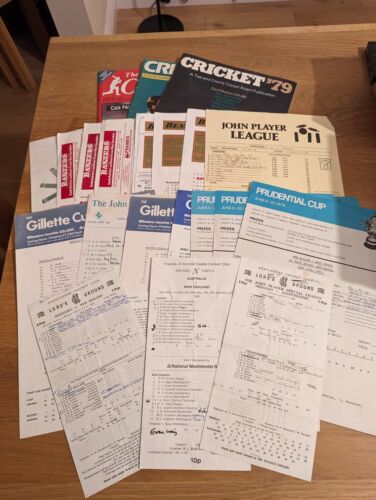 Programma cricket e collezione cimeli