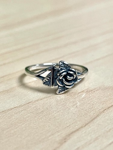 Anillo Cruz y Rosa Plata de Ley 925 6mm Banda Informal Talla 4-10 - Imagen 2 de 3