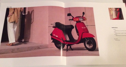 Folleto de lote antiguo de Honda 1985 Scooters Aero 80 - Imagen 2 de 3