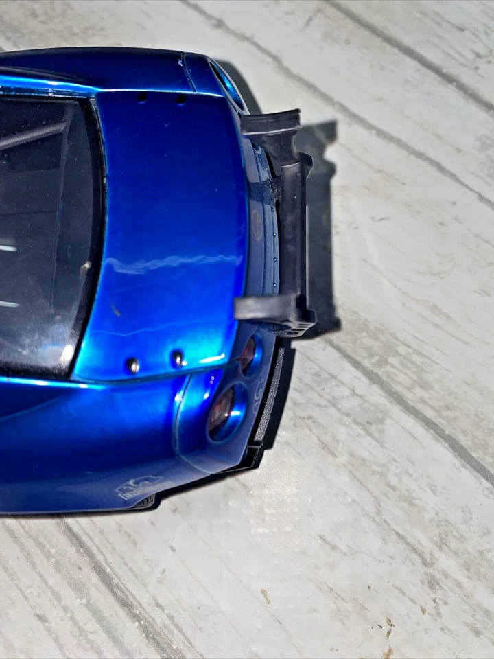 Jada Nissan GTR R35 Ben Sopra Candy Blue JDM Tuners 98647 1/24 broken spoiler - Image 4 of 4