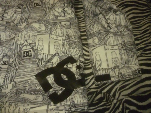 DC Snowboarding Coat - Used Size XL - Nice Condition!!! - Picture 7 of 9