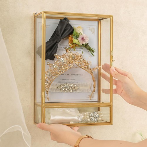 Stylish Brass Frame Shadow Box: Glass Display Case for Wedding & Pet Remembrance - Picture 4 of 11