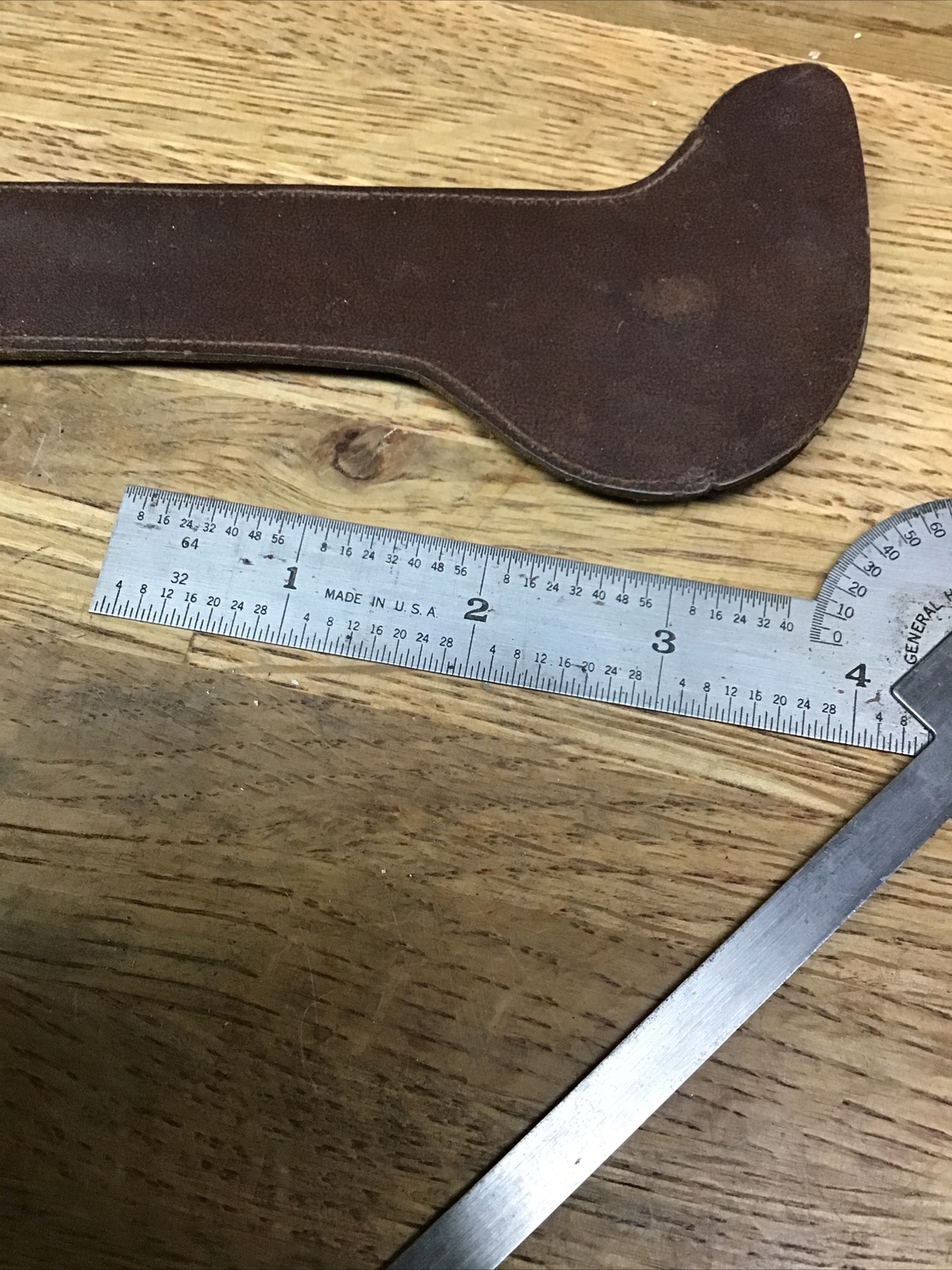 General Hardware Mfg. Co. No.16 Protractor Center Finder Square With