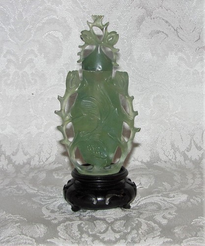 Antique Chinese Carved Serpentine Snuff Bottle Late 19th-20th Century - Picture 2 of 4