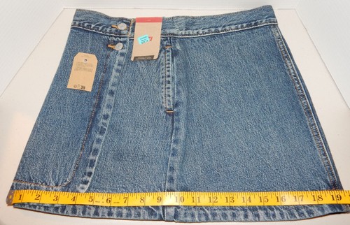 Falda vaquera envolvente Levi’s azul botón delantero talla 27 nueva con etiquetas pantalones de mezclilla para mujer 100 % algodón - Imagen 15 de 18