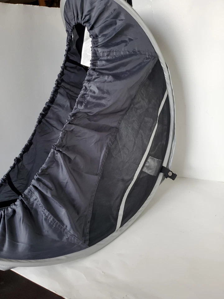 Cubierta protectora de red parasol UV gris Uppababy Kids. Foto 2 de 4