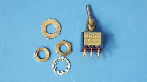 2 pcs- Toggle Switch, STM-1, DPDT, ON-ON, 250VAC/3A, 125VAC/6A - Picture 4 of 6