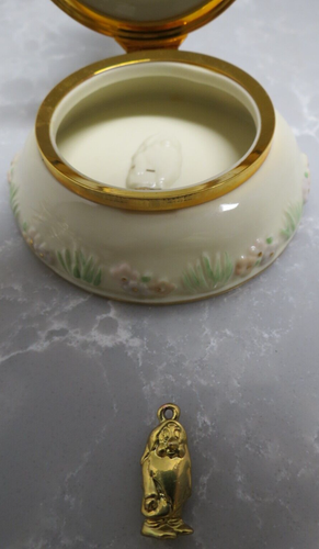 Lenox Treasures Disney Showcase - Enanos - Sleepy Treasure Box con encanto - Imagen 10 de 11