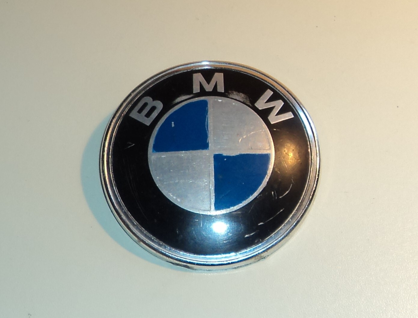 BMW E28 5 Series E30 3 Series E36 Z3 original Emblem 51141872969 Trunk
