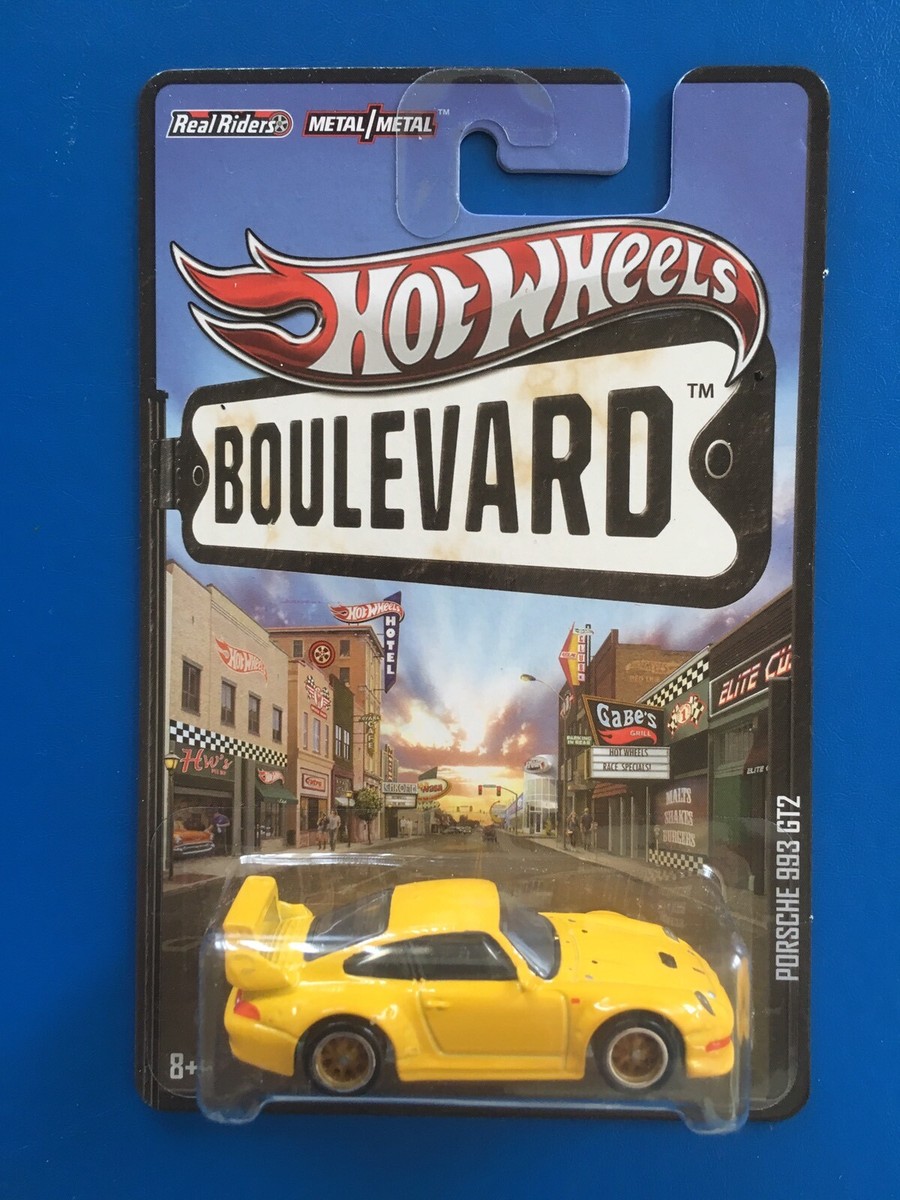 SUPER RARE 2013 Hot Wheels BOULEVARD YELLOW 1993 PORSCHE 993