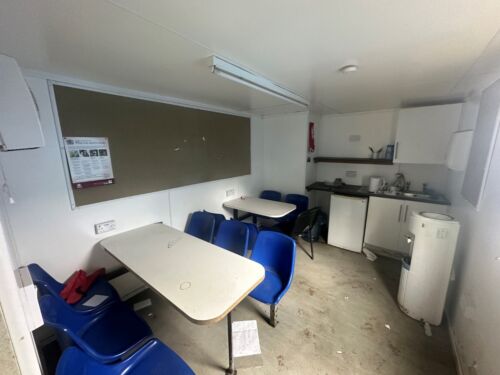 32FT Portable Site Office Cabin Canteen Toilet Unit - Picture 9 of 16