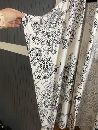Lularoe schwarz-weiß Paisley Kaftan-inspirierter Damen-Halstuch Gr. S/M neu mit Etikett - Bild 6 von 7