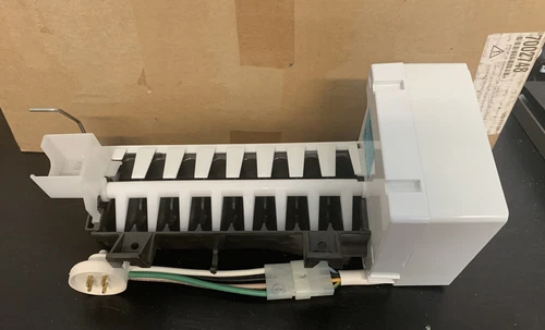 New OEM Genuine Sub-Zero Ice Maker Assembly 7002748 (D1)