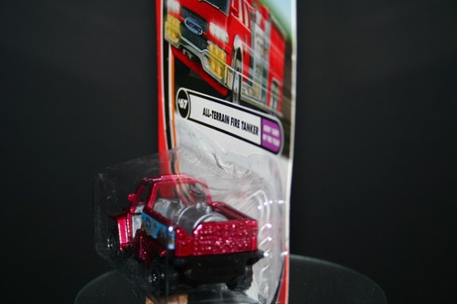 Matchbox 2001 #MB564 - Card #67 * Kids' Car of the Year - All-Terrain Fire Tanke - Picture 6 of 20